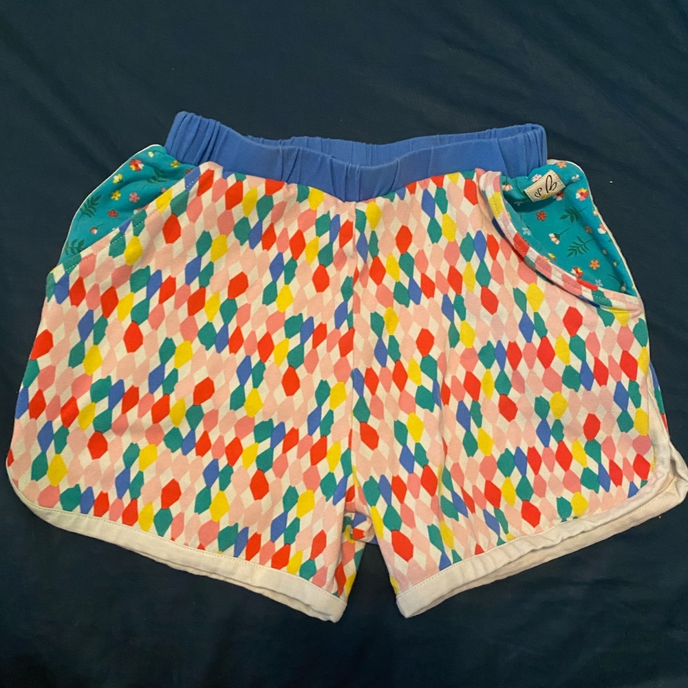 Wildflowers Clothing shorts / Size 6